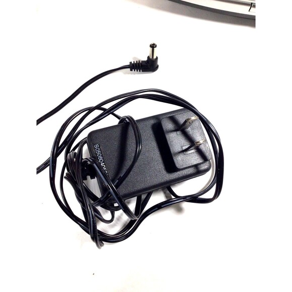 Portable DVD Player (7") Durabrand-Electronic T.V. - Picture 8 of 10